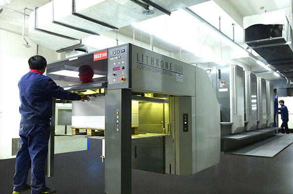 為什么不同批次印刷的包裝盒顏色有色差？